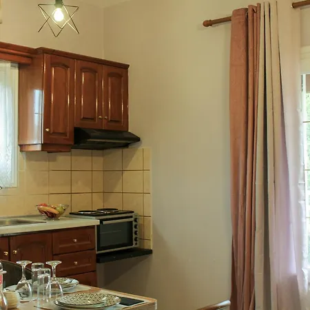Apartment Comissa *